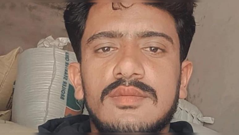 BSF की लोकेशन और फोटो-वीड&zwj;ियो पाक&zwj;िस्&zwj;तान को भेजता था मुस्&zwj;ताक अली, जांच में चौंकाने वाले खुलासे