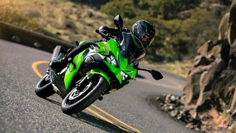 अफवांना पूर्णविराम! '2026 Kawasaki Ninja 500' भारतात लाँच, लूक पाहून कार विसरून जाल