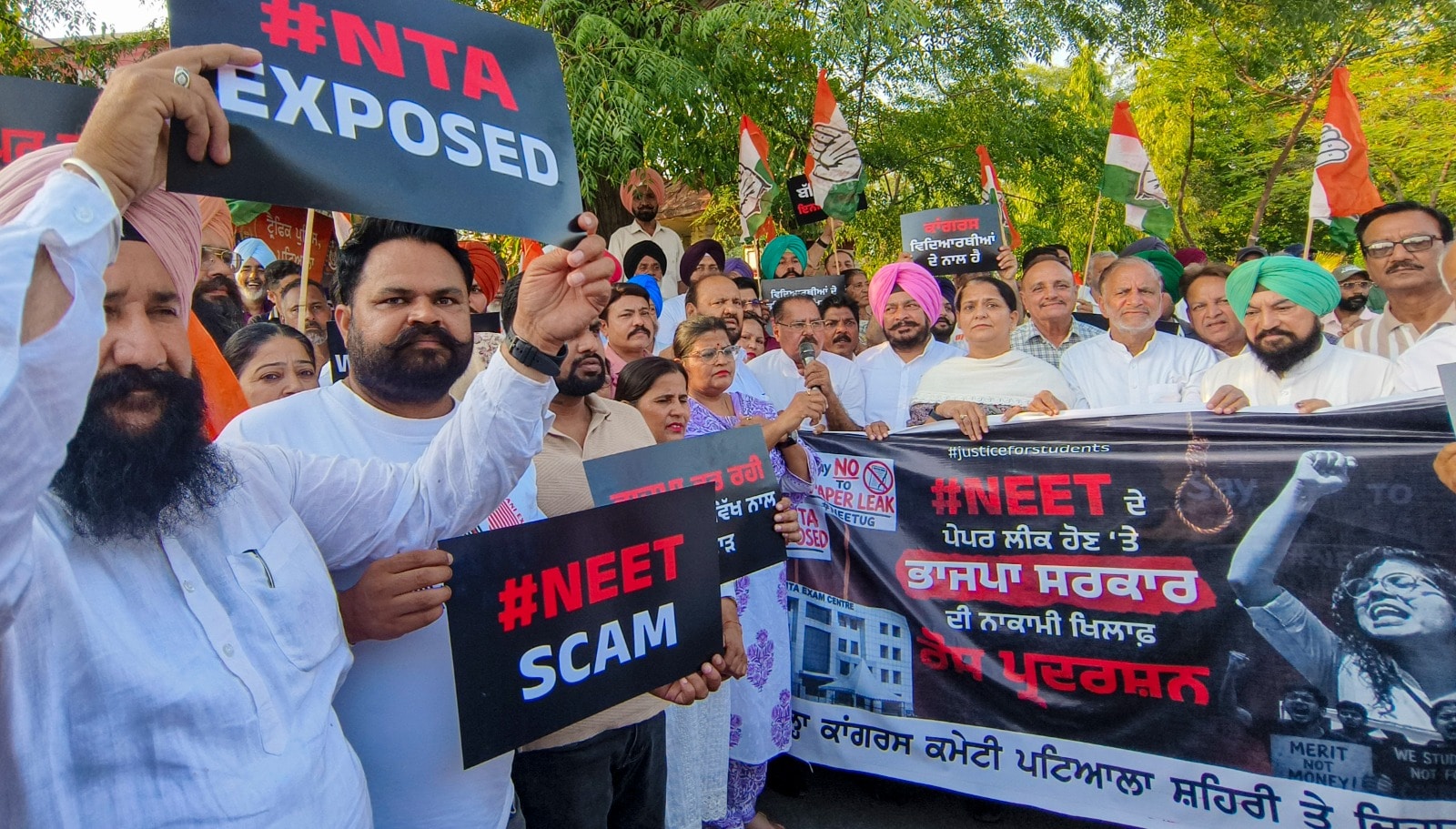 'Sorry Mom, Dad': Did NEET Aspirant End Life Due To Paper Leak, Exam Cancellation?