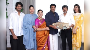 Kushboo Sundar Invites Tamil Nadu Chief Minister Vijay To Daughter's Wedding. See Pics