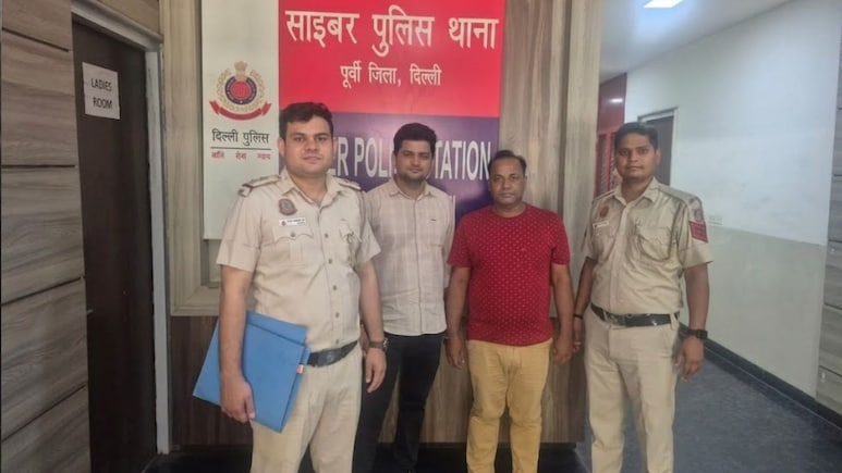 साइबर ठगों ने फर्जी बैंक खाते में मंगवाए करीब ₹68 करोड़ रुपये, सोते रहे डिप्टी मैनेजर, अब हुए गिरफ्तार