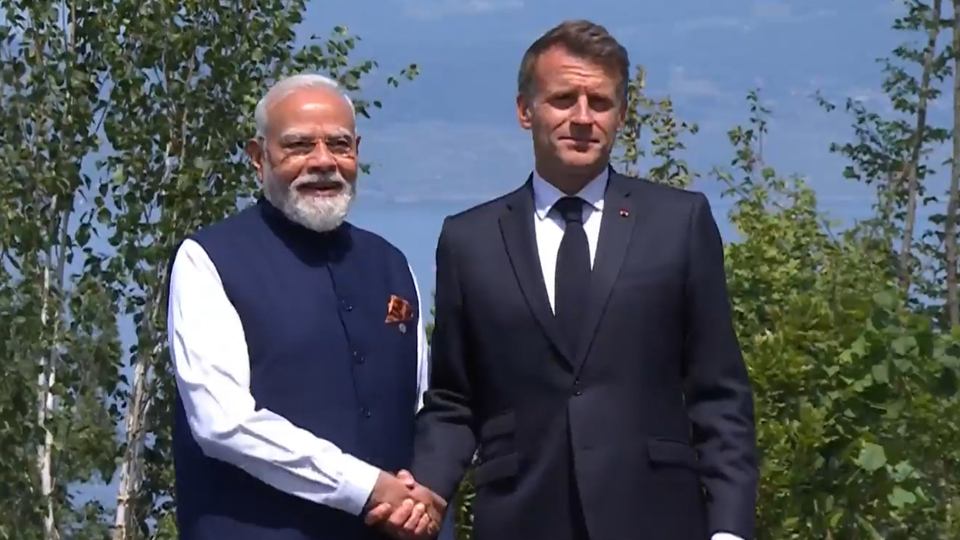 PM Modi Arrives at G7, Warmly Welcomed by Macron