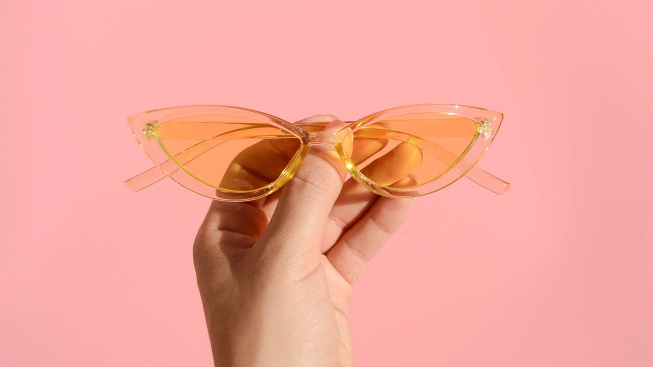 Why People Are Using Yellow Sunglasses