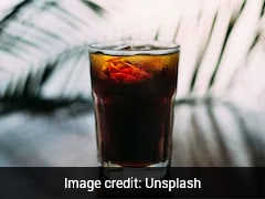 Chinese Boy Hospitalised After Drinking Iced Beverages, Suffers Abdominal Pain