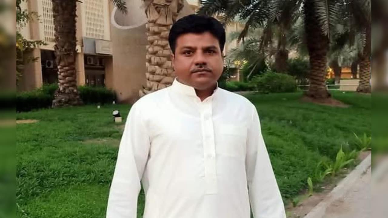 “नागदा वाली ट्रेन से आऊंगा, मुझे लेने आ जाना”; कुवैत एयरपोर्ट हमले में मारे गए मंजूर अहमद के आखिरी शब्द