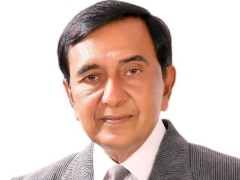 पुरुष प्रधान समाज की परतें उधेड़ता 'सखाराम बाइंडर'