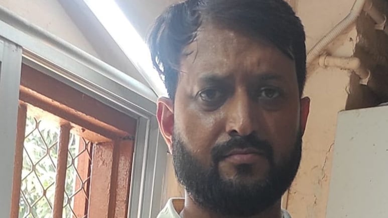 ब&zwj;िहार: सरकारी अस्पताल छोड़ प्राइवेट ICU में दे रहे थे सेवा, मुजफ्फरपुर अग्निकांड में डॉक्टर की खुली पोल&nbsp;