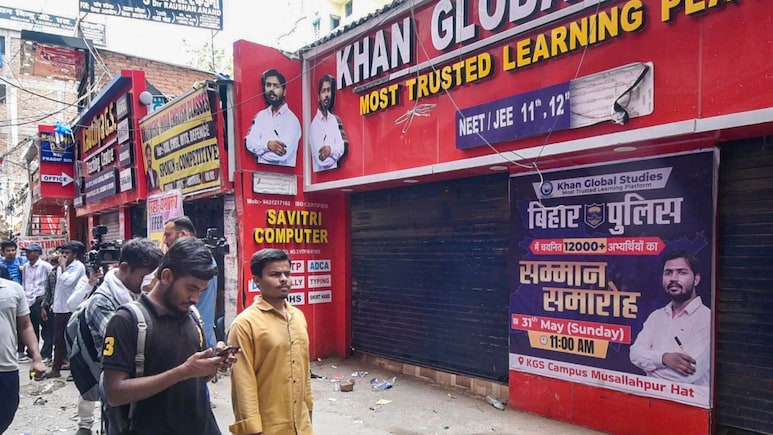 खान सर के कोचिंग सेंटर पर हमले के बाद एक्शन में सरकार, सख्त कोचिंग पॉलिसी बनाने का ऐलान