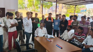 हापुड़ में दीपांशु पर हमले का मामला गरमाया, खोड़ा सूर्या मर्डर केस से जोड़ रहे लोग
