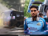 IPL फाइनल के बाद गुजरात टाइटन्स टीम की बस में लगी आग, खिलाड़ियों को सुरक्षित बचाया गया IPL फाइनल के बाद गुजरात टाइटन्स टीम की बस में लगी आग, खिलाड़ियों को सुरक्षित बचाया गया
