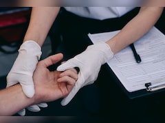 'Go To Hospital': Boss Forces Injured Employee To Rest In Wholesome Exchange