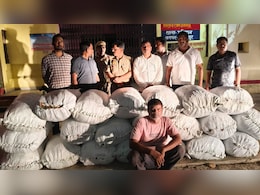 UP STF की बड़ी कार्रवाई, एक करोड़ 10 लाख के गांजे के साथ तस्कर गिरफ्तार, उड़ीसा से लाई जा रही थी खेप