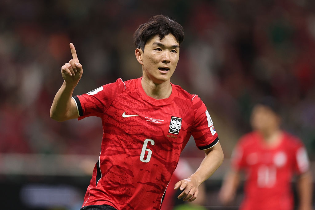 South Korea rallies to beat Czechia 2-1 in World Cup Group A opener