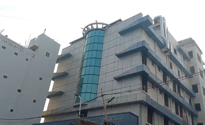 प्रसाद अस्पताल के आईसीयू में लगी आग