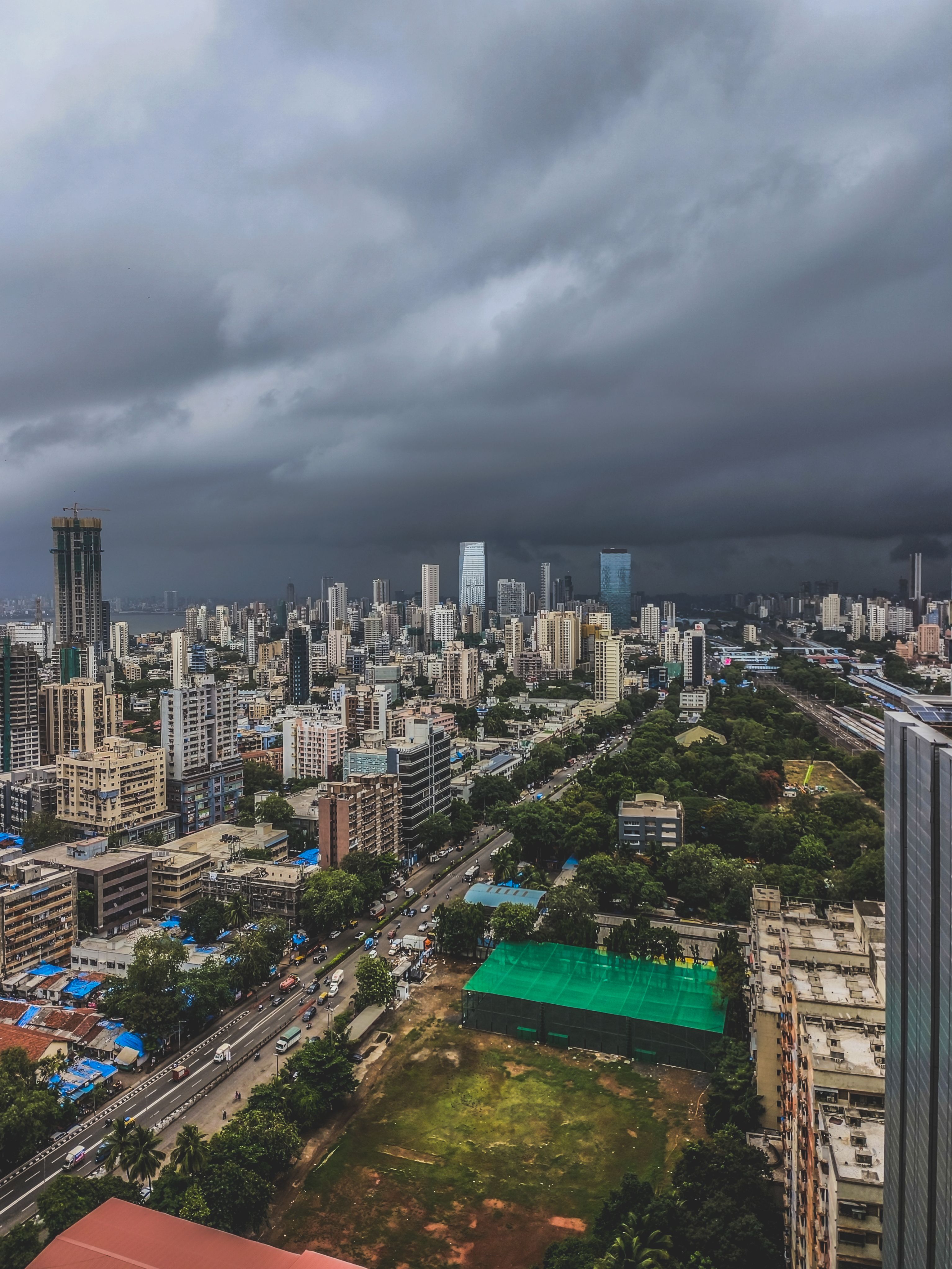 IMD issues yellow alert for Mumbai as southwest monsoon arrival remains pending