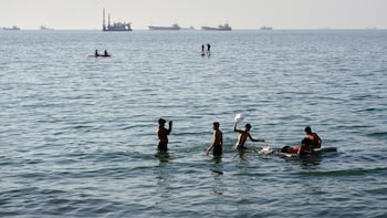 Iran Claims US Lifting Naval Blockade In Strait Of Hormuz