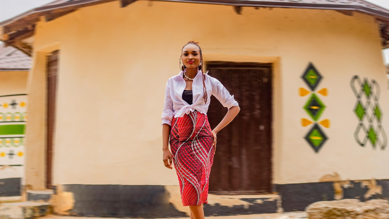 Why Your Bodycon Skirt Keeps Riding Up: The Fabric Issue Most People Miss Why Your Bodycon Skirt Keeps Riding Up: The Fabric Issue Most People Miss