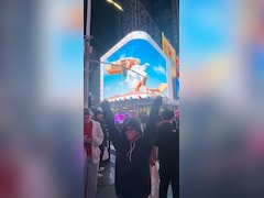 Euphoria Star Sydney Sweeney Enjoys Date Night With Scooter Braun At Times Square
