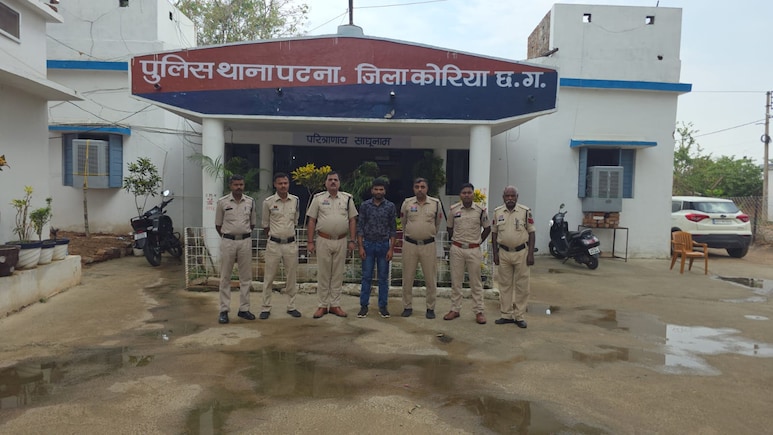 कोरिया में पत्नी पर हैवानियत: मुंडन कर चेहरे पर पोती कालिख, जबरन पेशाब पिलाने का आरोप; पति गिरफ्तार