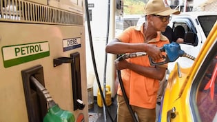 Petrol Diesel Price Today: कच्चे तेल ने फिर पकड़ी रफ्तार, क्या महंगा होगा पेट्रोल-डीजल? जानें ताजा भाव