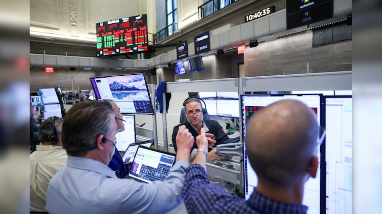 Wall Street Highlights: S&P 500, Nasdaq Rally Runs Into Wall Following Deadly US-Iran Flare-up