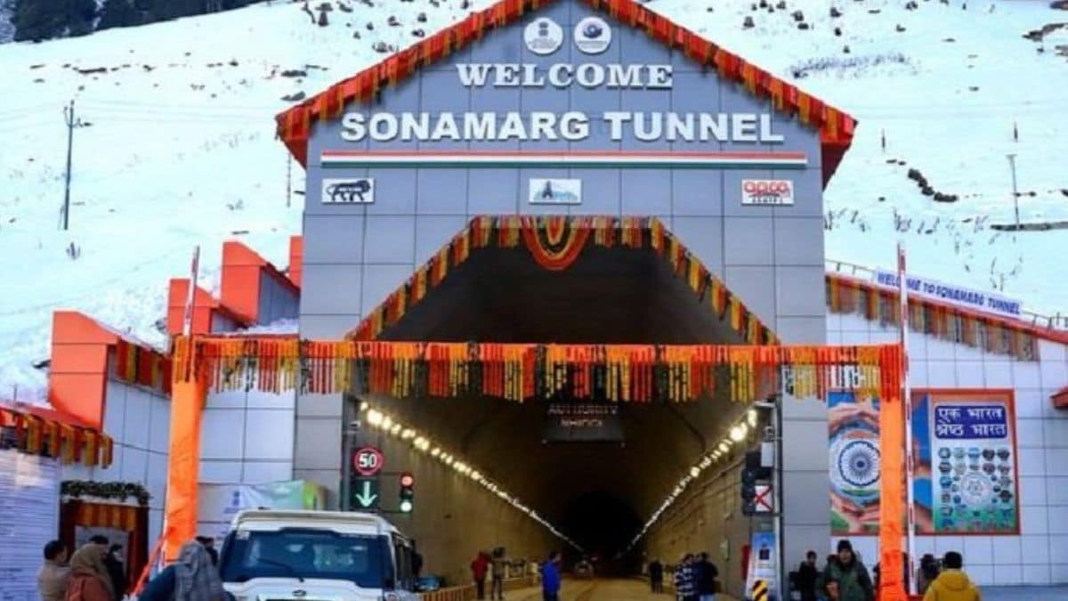 Sonmarg Tunnel, Jammu & Kashmir Sonmarg Tunnel, Jammu & Kashmir