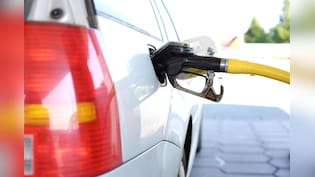 Petrol Diesel Price: कच्चे तेल में 3% की भारी गिरावट के बाद देशभर में पेट्रोल-डीजल के नए रेट जारी, जानें 23 जून का ताजा भाव