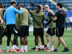 Co-Hosts Canada And South Africa In Historic FIFA World Cup Knockout Clash