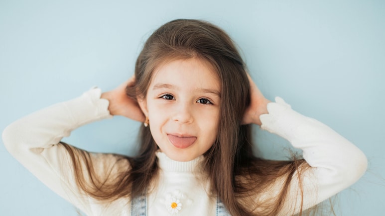 छात्रों के लिए 8 tongue twisters, मजे के साथ होंगे कई फायदे, बोलकर तो दिखाएं​