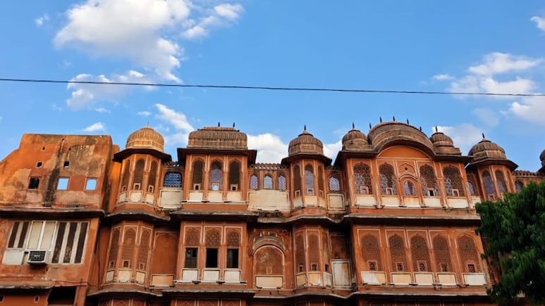 राजस्थान में बारिश की रफ्तार धीमी, पारा चढ़ा तो छूटे पसीने, आज 19 जिलों में येलो अलर्ट