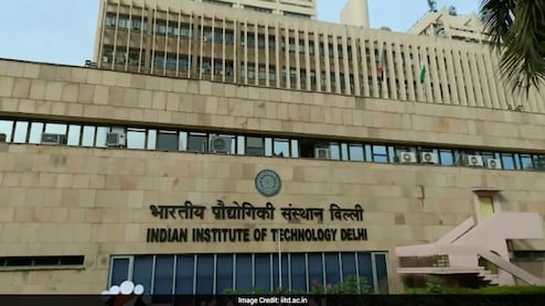 IITs का कंपनियों को सख्त अल्टीमेटम: नौकरी का ऑफर वापस लिया तो देनी होगी 3 महीने की सैलरी