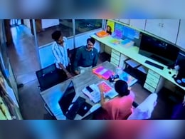 On Camera, School Student Stabs Teacher Over Transfer Certificate Row