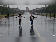 दिल्ली-NCR में बारिश के साथ आंधी-तूफान का अनुमान, IMD का येलो अलर्ट