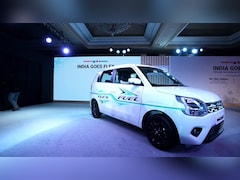 Maruti Suzuki Flex Fuel Car Launched: Price, Features, Mileage, Colours & Other Details