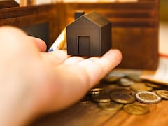 Delhi Tenant Allegedly Secures Rs 18 Crore Loans Using Landlady's Identity, Probe Underway