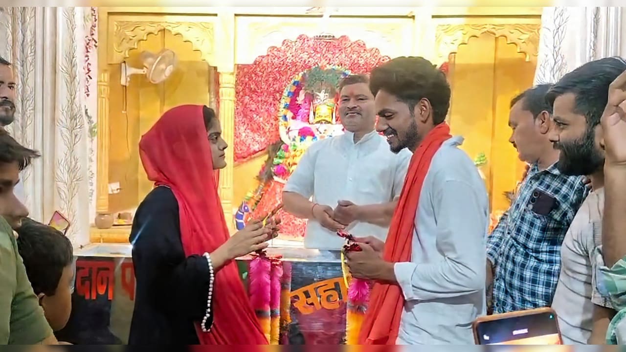 अतुल की हो गई हिरा नाजमी... हिमांशी बनकर खाटू श्याम मंदिर में रचाई शादी, फेरों तक कैसे पहुंचा प्यार?
