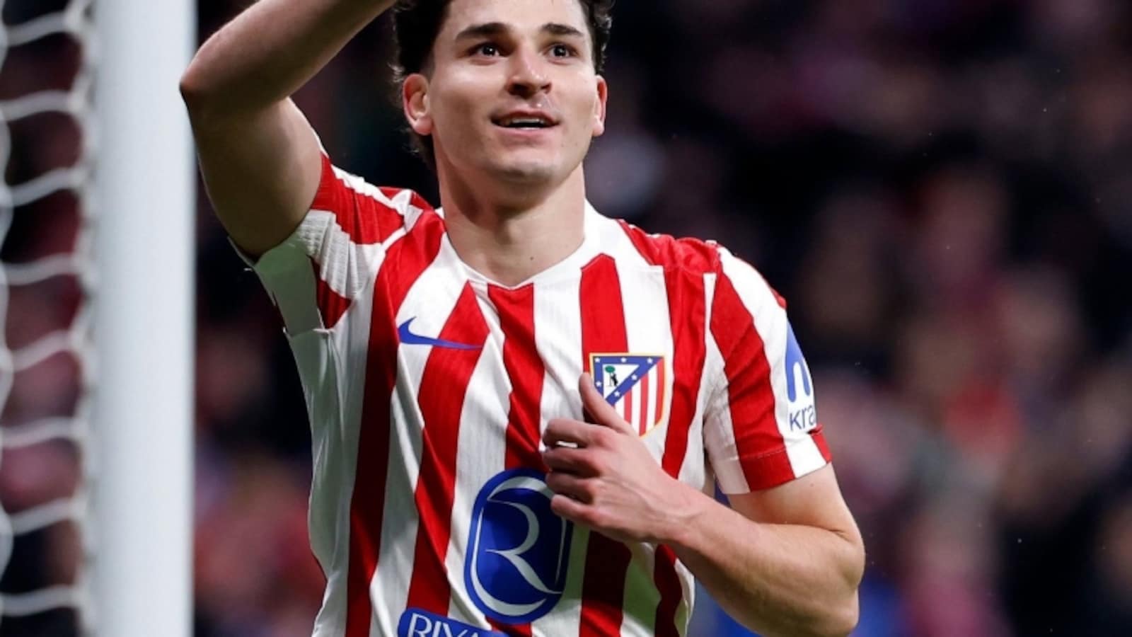 Julian Alvarez Returns To Atletico Madrid Team Training After Illness