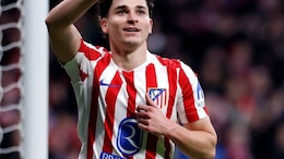 Julian Alvarez Returns To Atletico Madrid Team Training After Illness