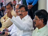 Team Uddhav's Sanjay Raut Dares Rebel MPs, Adds "Supreme Court To Blame Too" Team Uddhav's Sanjay Raut Dares Rebel MPs, Adds "Supreme Court To Blame Too"
