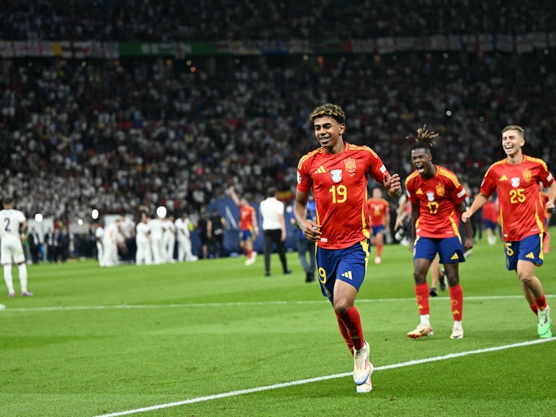 From Rocafonda To FIFA World Cup: Lamine Yamal's Meteoric Rise — WellsTrack