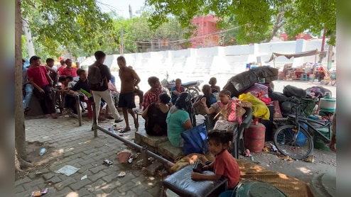 'Can't Afford Rs 8,000 Rent': Yamuna Bazar Demolition Pushes Families To Brink