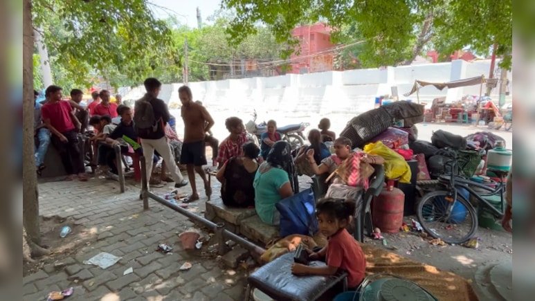 'Can't Afford Rs 8,000 Rent': Yamuna Bazar Demolition Pushes Families To Brink