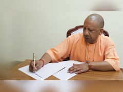 'श्रावण को सेवा, स्वच्छता और पर्यावरण संरक्षण का माह बनाएं', सीएम योगी ने ल‍िखी पाती