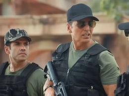 <i>Welcome To The Jungle</i> Review: Riotous, Raucous, But Rarely Lip-Roaring