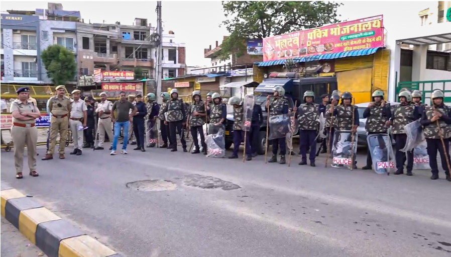 3,000 Cops Guard Jaipur Anti-Encroachment Drive Involving Temple, Mosque