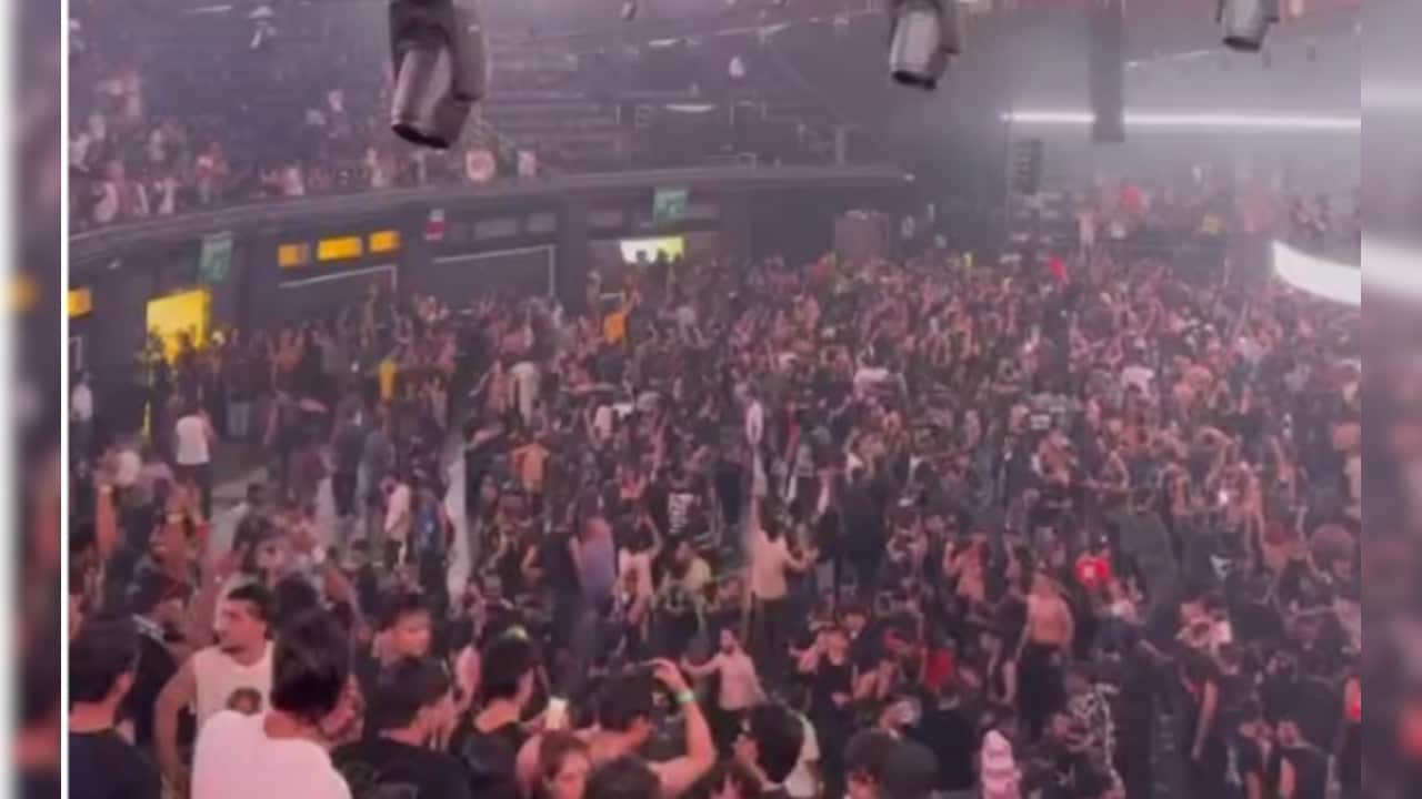 Man Dead, Woman Hospitalised After 'Excessive' Drinking At Mumbai Music Event