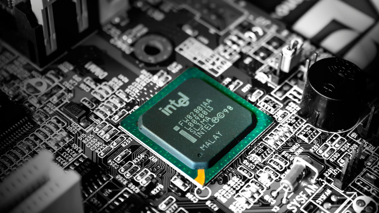 Intel Stock Zooms 11% As Investors Cheer BofA’s Rating Upgrade, Target Price Hike