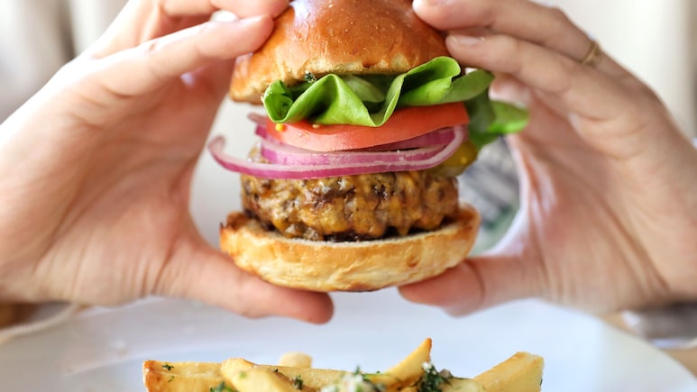 Craving Something For Dinner? Your Mind May Be 'Tasting' Food Before You Eat It