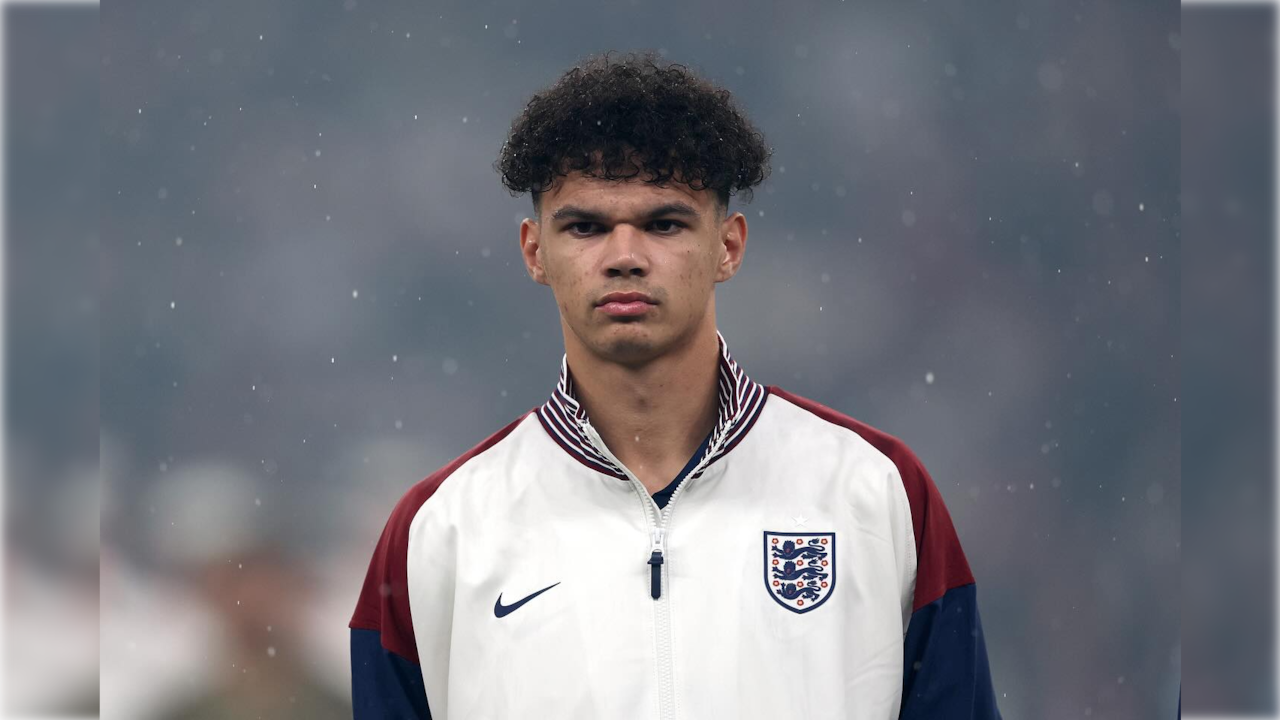 Nico OReilly won the Premier League Young Player of the Season award after a standout 2025/26 campaign with Manchester City.