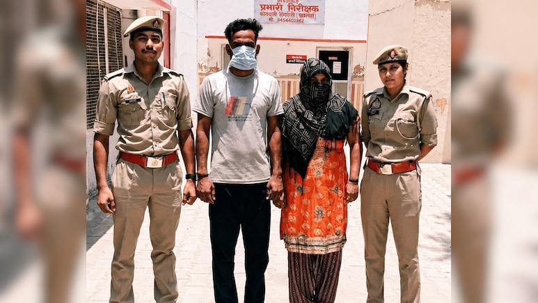 UP: पत्नी ने प्रेमी संग म&zwj;िलकर पति को ज&zwj;िंदा जलाया, 6 द&zwj;िन बाद इलाज के दौरान तोड़ा दम; दोनों ग&zwj;िरफ्तार